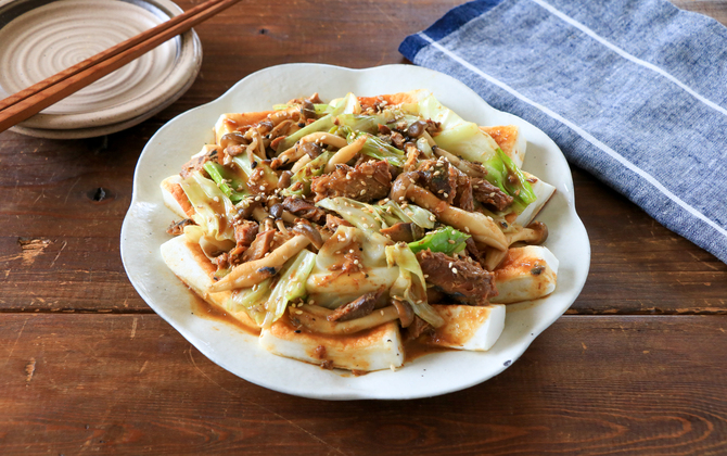 さばみそ煮とはんぺんの秋野菜炒め